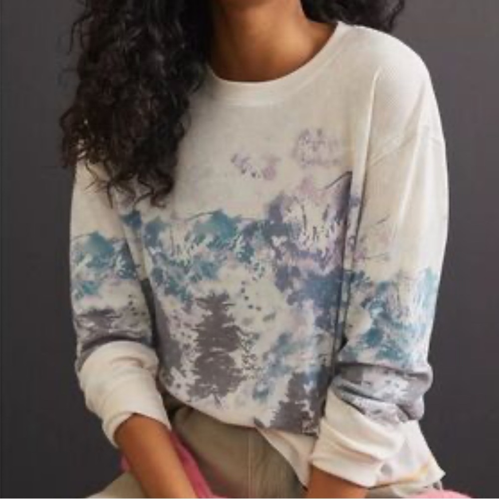 Anthropologie watercolor mountains henley thermal top Size L